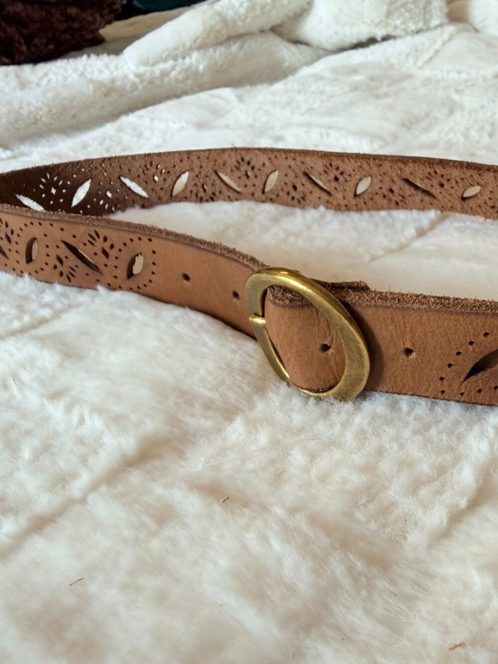 LUCKY Brand Beachwood Cutout Perforated Thick Genuine Leather Belt Sz Small